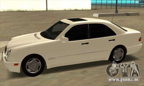 Mercedes-Benz E420 W210 pour GTA San Andreas